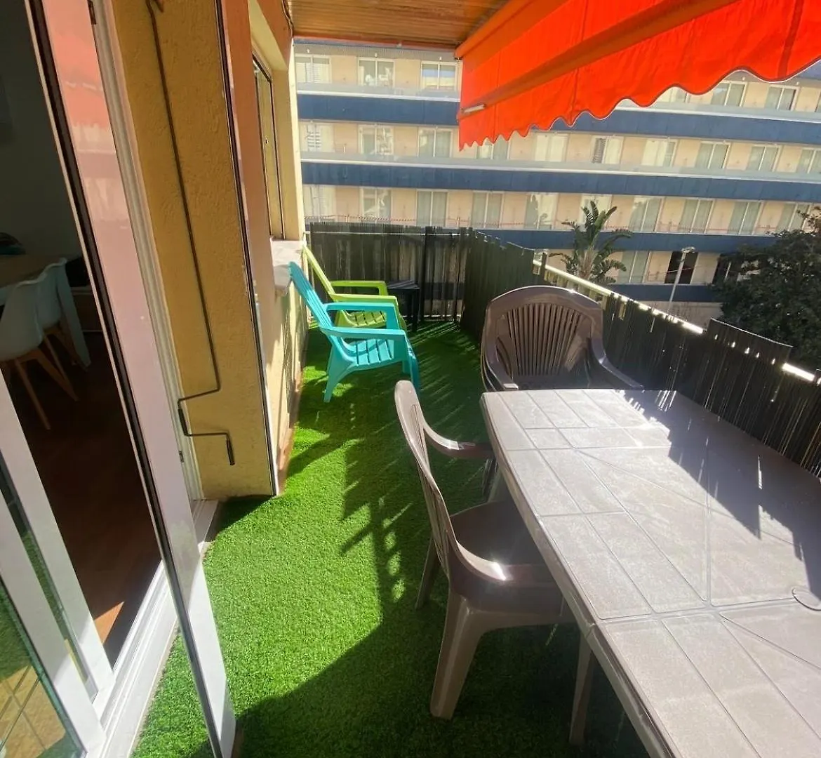Piso Shic De Playa Fenals Con Terraza Y Piscina Apartment Lloret de Mar