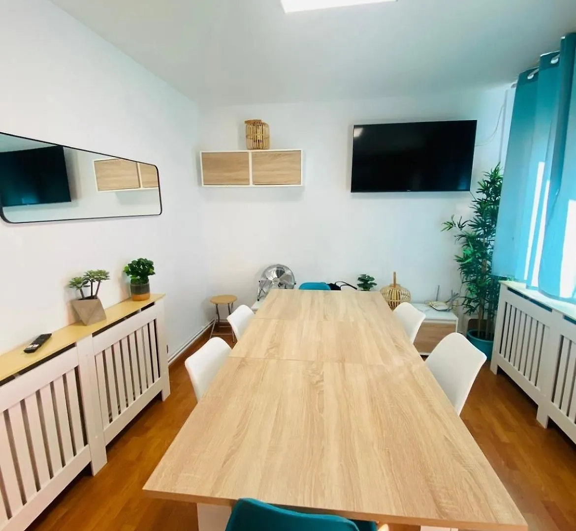Piso Shic De Playa Fenals Con Terraza Y Piscina Διαμέρισμα Λορέτ Ντε Μαρ Ισπανία